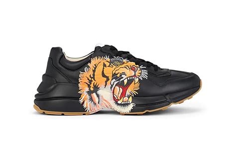 gucci rhyton tiger print sneakers